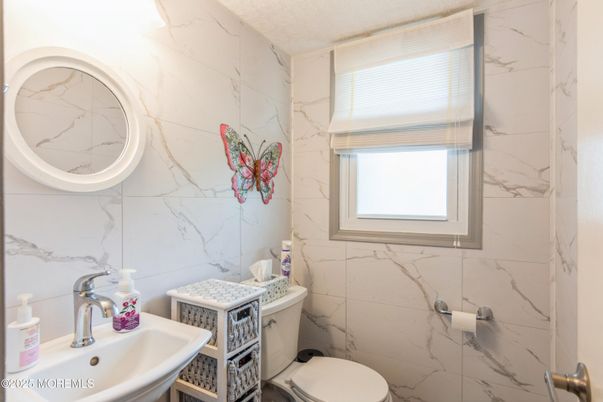 Bathroom, Interior, Marble Walls