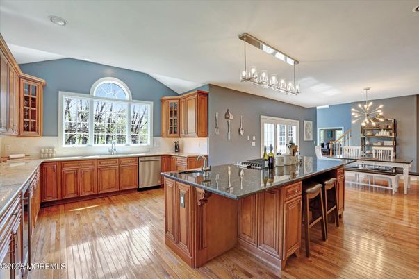 Dining room, Interior, Kitchen, Pendant Lights, Recessed Lighting, Wood Texture Flooring
