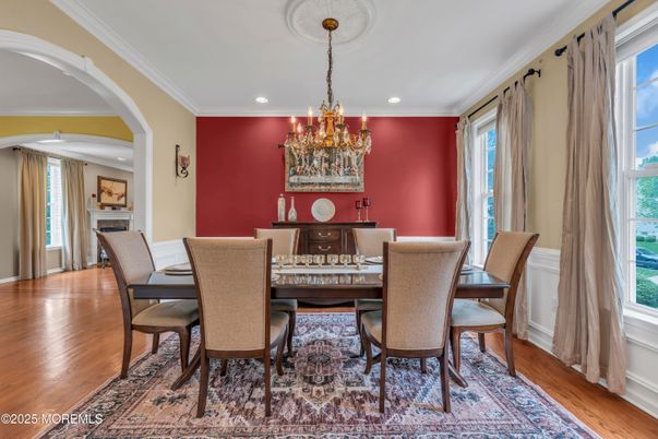 Chandelier, Dining room, Fireplace, Interior, Recessed Lighting, Wood Texture Flooring