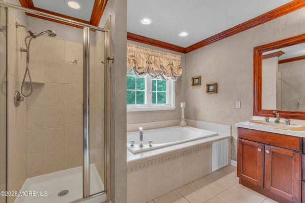 Bathroom, Dual Sink Vanities, Glass Shower, Interior, Recessed Lighting