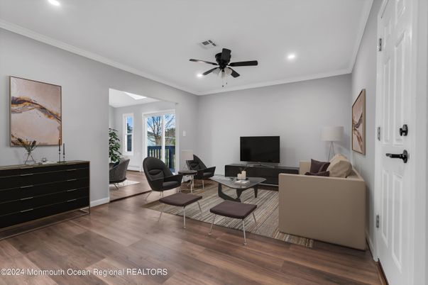 Interior, Living room, Recessed Lighting, Wood Texture Flooring