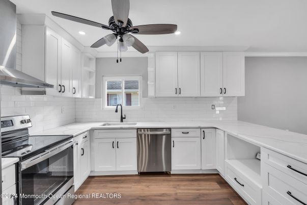 Interior, Kitchen, Recessed Lighting, Stainless Steel Appliances, Wood Texture Flooring