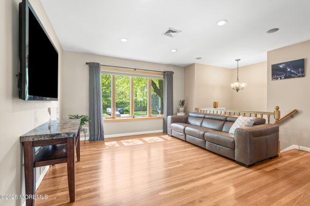 Chandelier, Interior, Living room, Recessed Lighting, Wood Texture Flooring