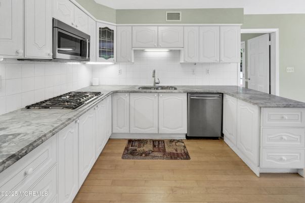 Interior, Kitchen, Stainless Steel Appliances, Wood Texture Flooring