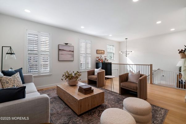 Interior, Living room, Pendant Lights, Recessed Lighting, Wood Texture Flooring