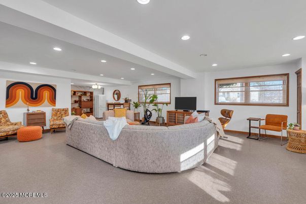 Dining room, Interior, Living room, Recessed Lighting