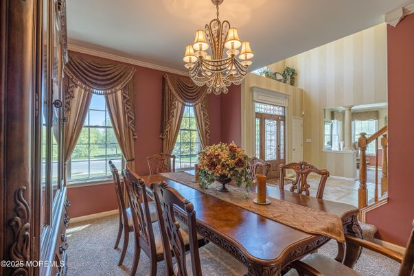 Chandelier, Dining room, Interior