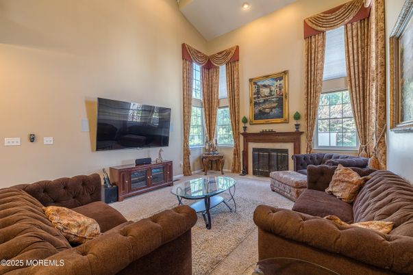 Fireplace, Interior, Living room, Recessed Lighting