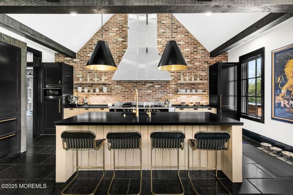 Interior, Kitchen, Pendant Lights, Recessed Lighting, Stone Walls