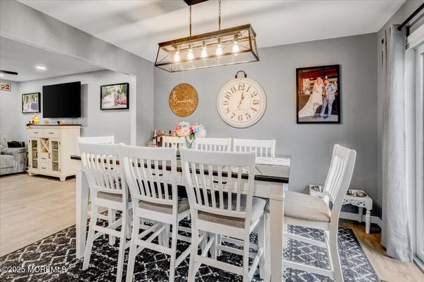 Dining room, Interior, Pendant Lights, Recessed Lighting, Wood Texture Flooring