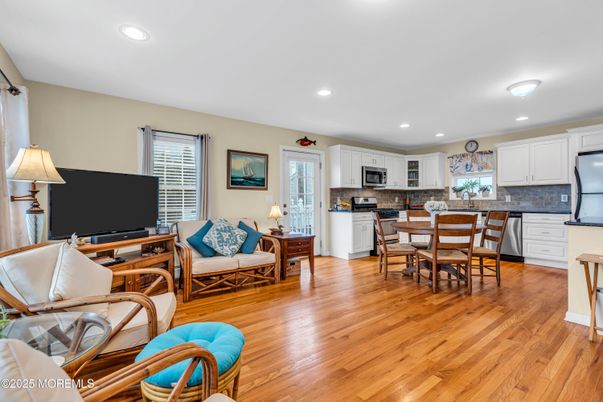 Dining room, Interior, Kitchen, Living room, Recessed Lighting, Wood Texture Flooring