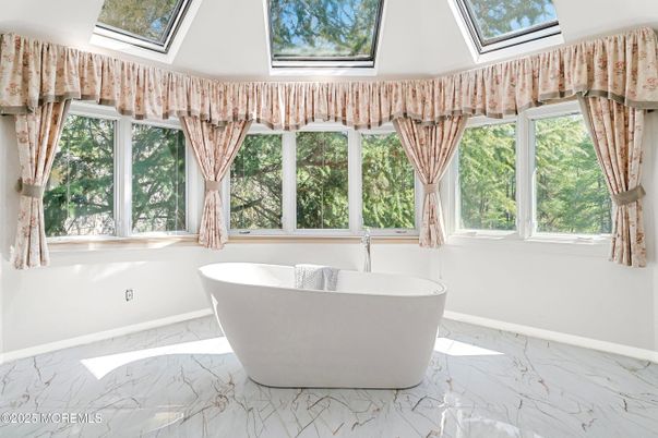 Bathroom, Free Standing Baths, Interior, Marble