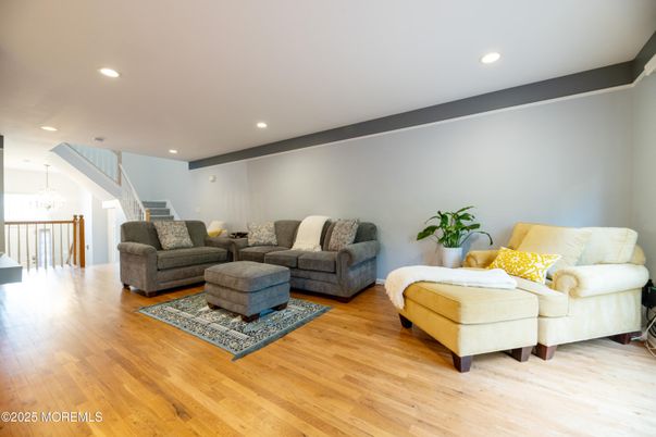Chandelier, Interior, Living room, Recessed Lighting, Wood Texture Flooring