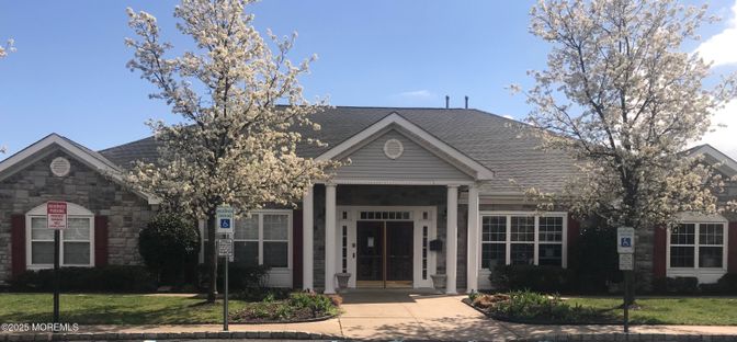 Exterior, Facade, Brick Traditional