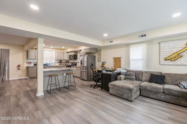 Interior, Kitchen, Living room, Recessed Lighting, Wood Texture Flooring