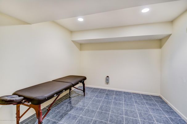 Interior, Recessed Lighting