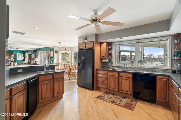 Dining room, Interior, Kitchen, Recessed Lighting, Wood Texture Flooring