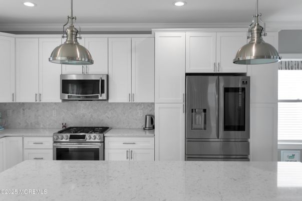 Interior, Kitchen, Pendant Lights, Recessed Lighting, Stainless Steel Appliances