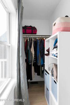 Interior, Walk-in Closets, Wood Texture Flooring
