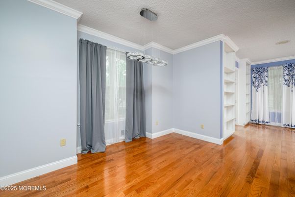 Empty room, Interior, Pendant Lights, Wood Texture Flooring