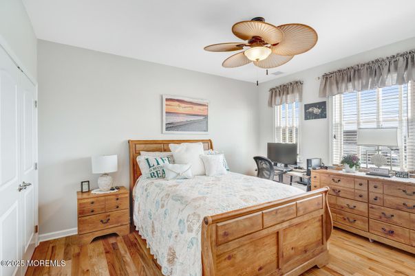 Bedroom, Home Office, Interior, Wood Texture Flooring