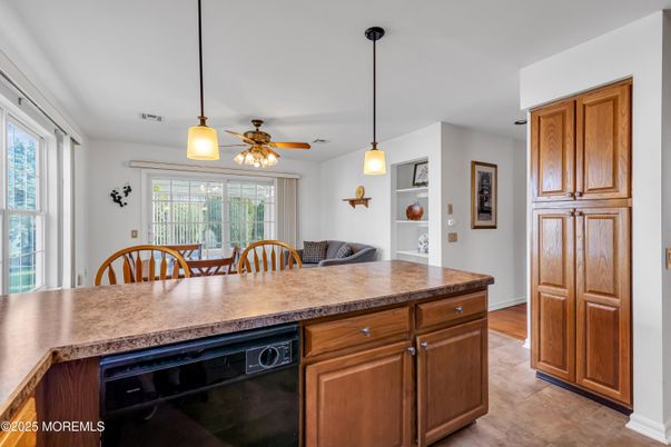 Dining room, Interior, Kitchen, Pendant Lights, Wood Texture Flooring