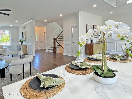 Dining room, Interior, Recessed Lighting, Wood Texture Flooring