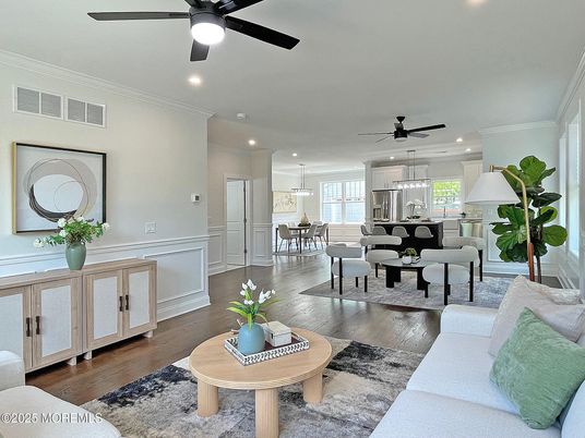 Dining room, Interior, Kitchen, Living room, Pendant Lights, Recessed Lighting, Wood Texture Flooring