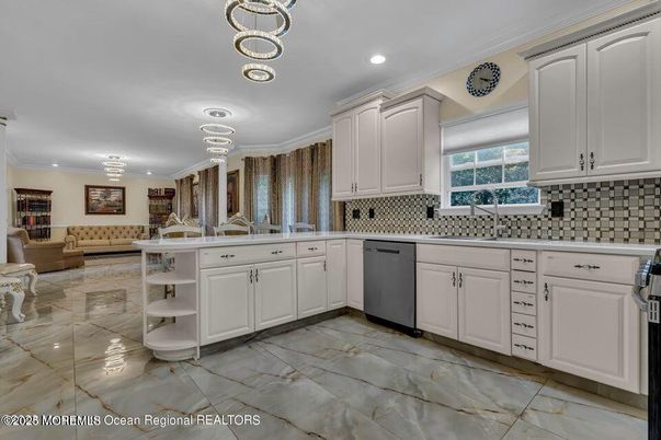 Interior, Kitchen, Pendant Lights, Recessed Lighting