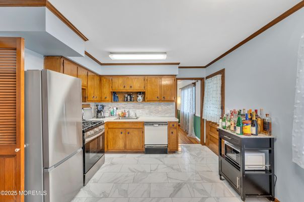 Interior, Kitchen, Marble, Stainless Steel Appliances
