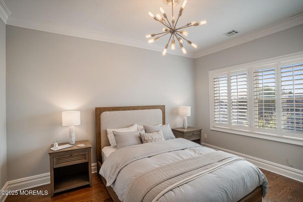 Bedroom, Interior, Pendant Lights, Wood Texture Flooring