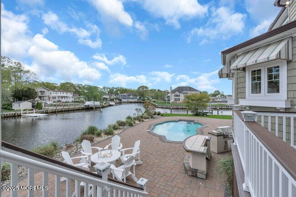 Exterior, Lake, Pool, Water