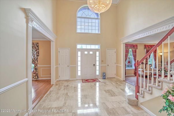 Chandelier, Interior, Wood Texture Flooring