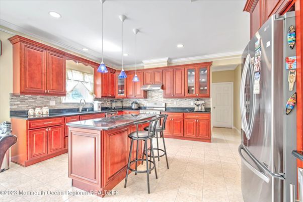 Interior, Kitchen, Pendant Lights, Recessed Lighting, Stainless Steel Appliances