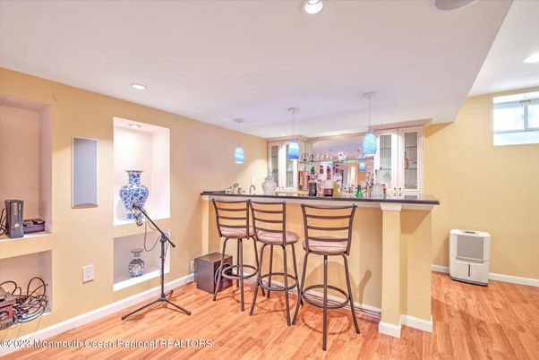 Interior, Pendant Lights, Recessed Lighting, Wood Texture Flooring