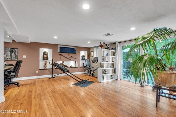 Fitness Equipment, Home Office, Interior, Recessed Lighting, Wood Texture Flooring