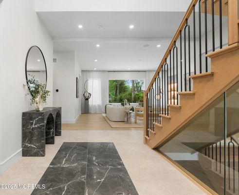 Interior, Marble, Recessed Lighting