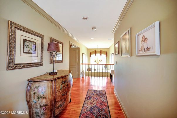 Chandelier, Dining room, Interior, Recessed Lighting, Wood Texture Flooring
