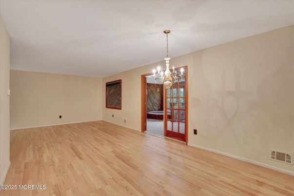 Chandelier, Empty room, Interior, Wood Texture Flooring