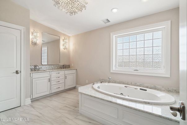 Bathroom, Dual Sink Vanities, Interior, Marble, Recessed Lighting