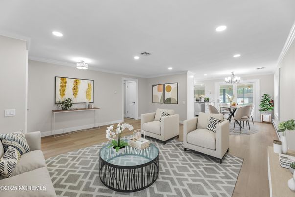 Chandelier, Dining room, Interior, Living room, Recessed Lighting, Wood Texture Flooring