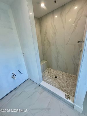 Bathroom, Interior, Marble, Marble Walls, Recessed Lighting
