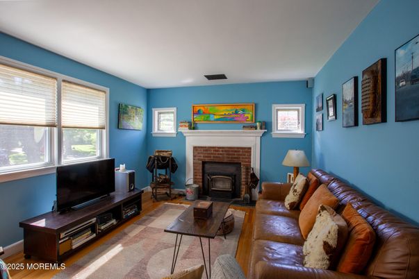 Fireplace, Interior, Living room