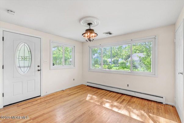 Chandelier, Empty room, Interior, Wood Texture Flooring