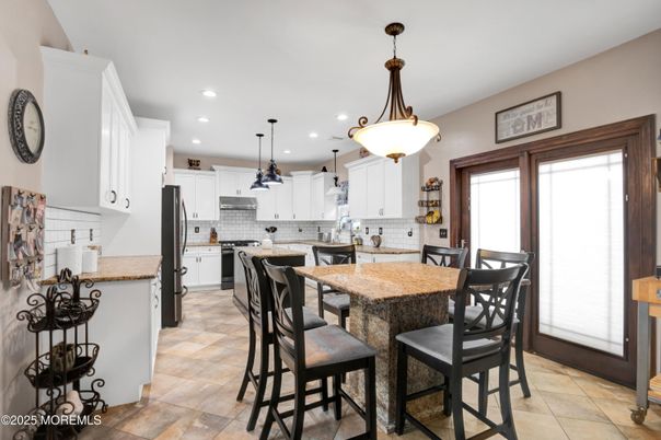 Dining room, Interior, Kitchen, Pendant Lights, Recessed Lighting