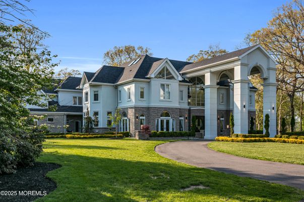 Backyard, Exterior, Facade, Brick Facade, French Provincial