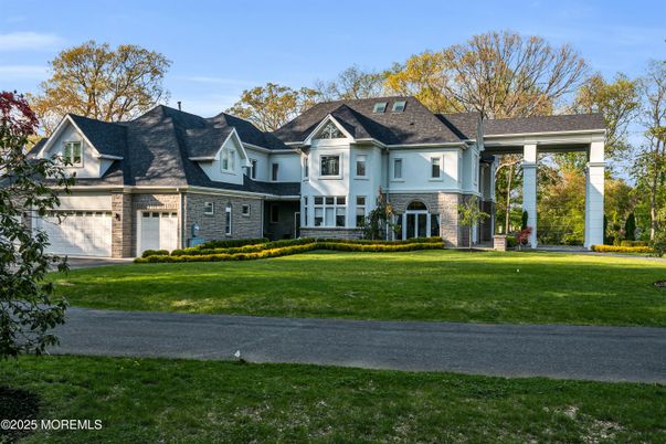 Attached, Exterior, Facade, French Provincial