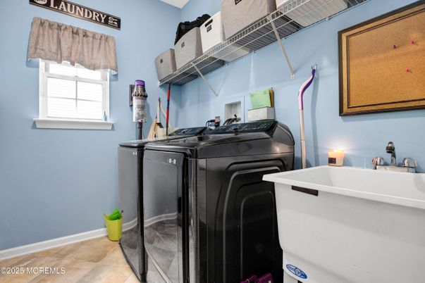 Interior, Washer
