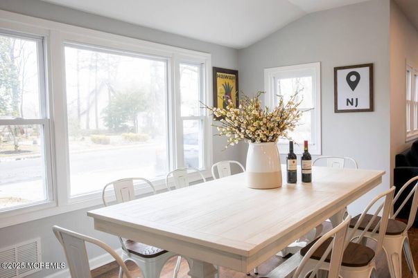 Dining room, Interior