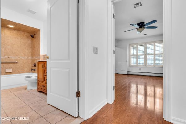Bathroom, Interior, Recessed Lighting, Wood Texture Flooring